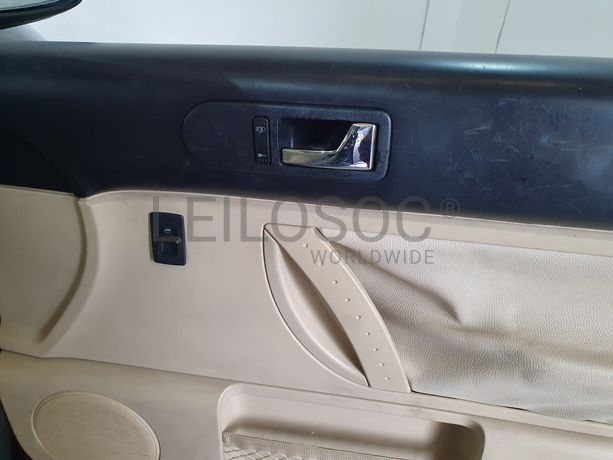 Volkswagen New Beetle · Ano 2005