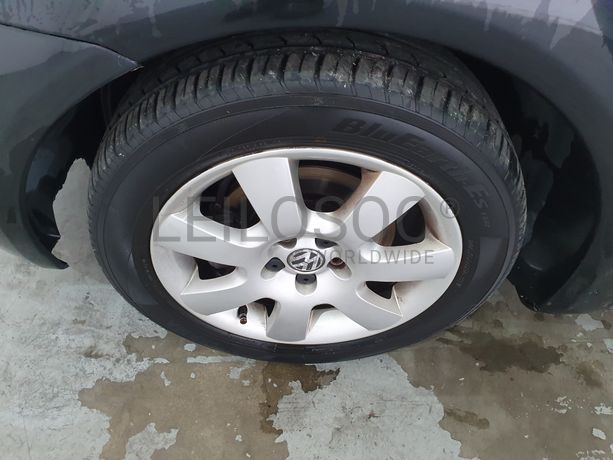 Volkswagen New Beetle · Ano 2005