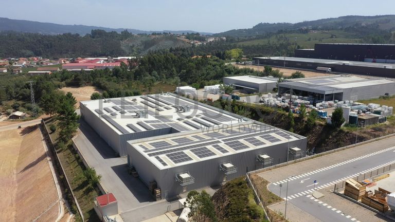 Armazém Industrial · Parque Empresarial da Ermida, Santo Tirso