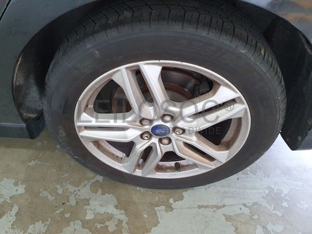 Ford S-Max · Ano 2015