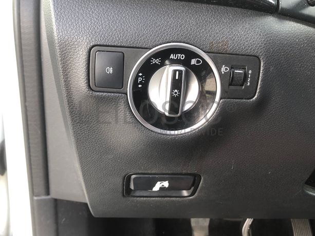 Mercedes-Benz Class B · Ano 2013