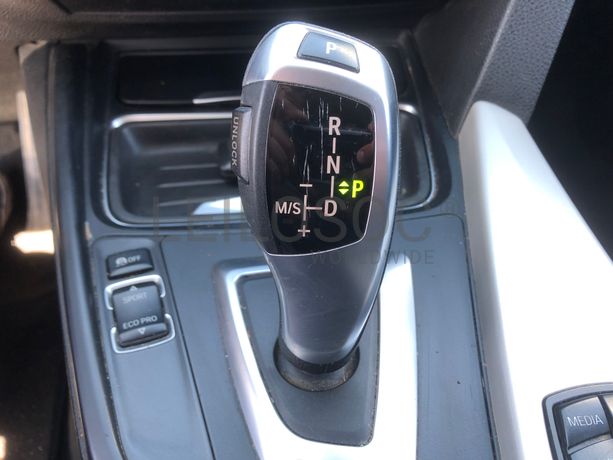 BMW 318 D · Ano 2014