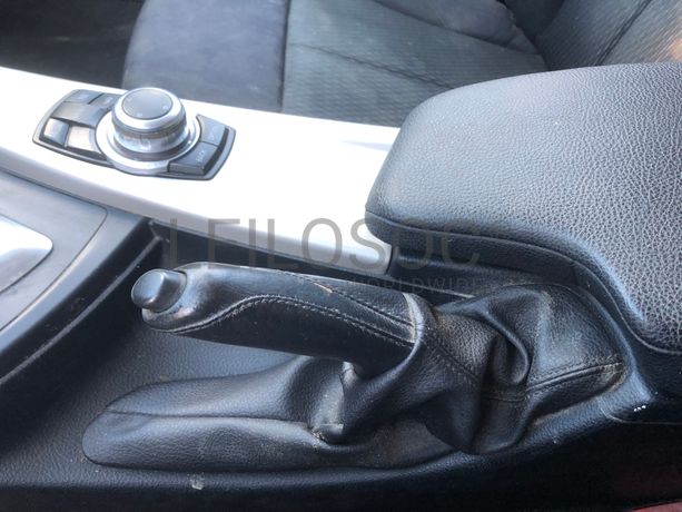 BMW 318 D · Ano 2014