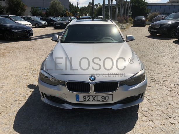 BMW 318 D · Ano 2014