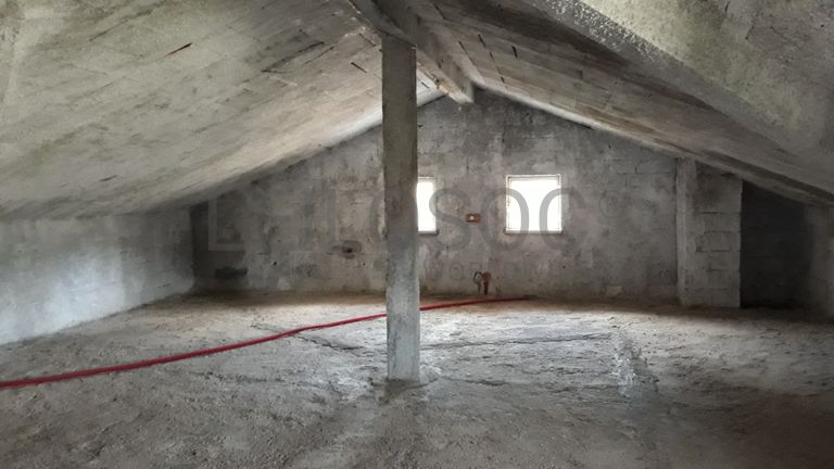 Moradia V4 · Lousã