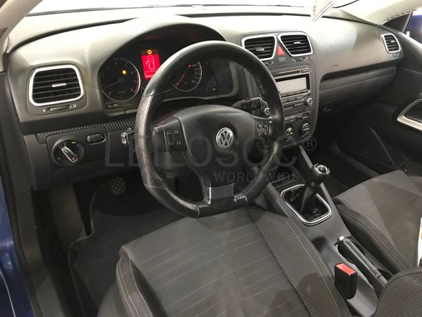 Volkswagen Scirocco · Ano 2010