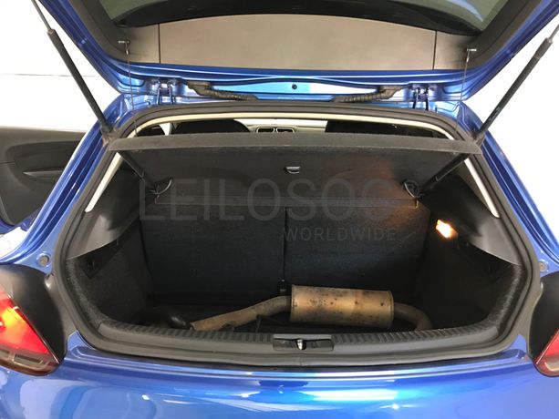 Volkswagen Scirocco · Ano 2010