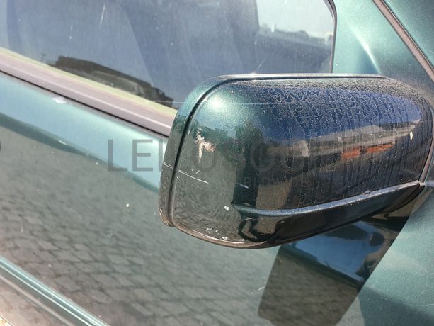 Mercedes-Benz C220 CDI · Ano 1999