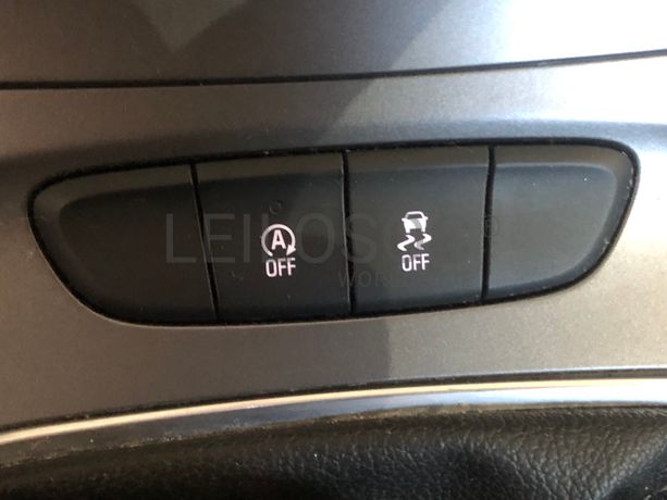 Opel Astra · Ano 2019