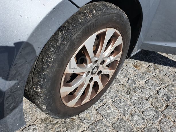 Seat Leon · Ano 2016