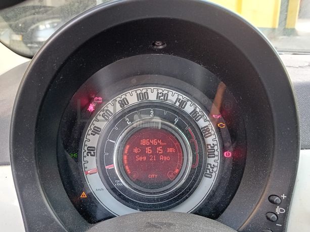 Fiat 500 · Ano 2012