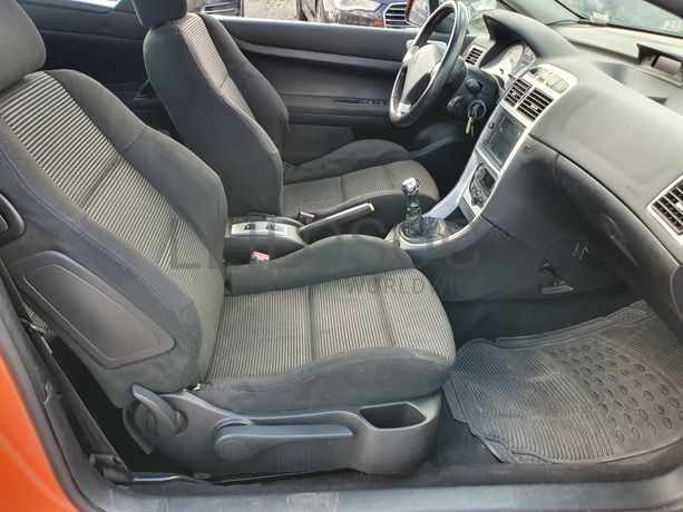 Peugeot 307 CC · Ano 2005