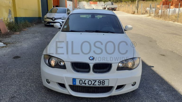 BMW Série 1 · Ano 2008