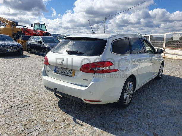 Peugeot 308 · Ano 2015