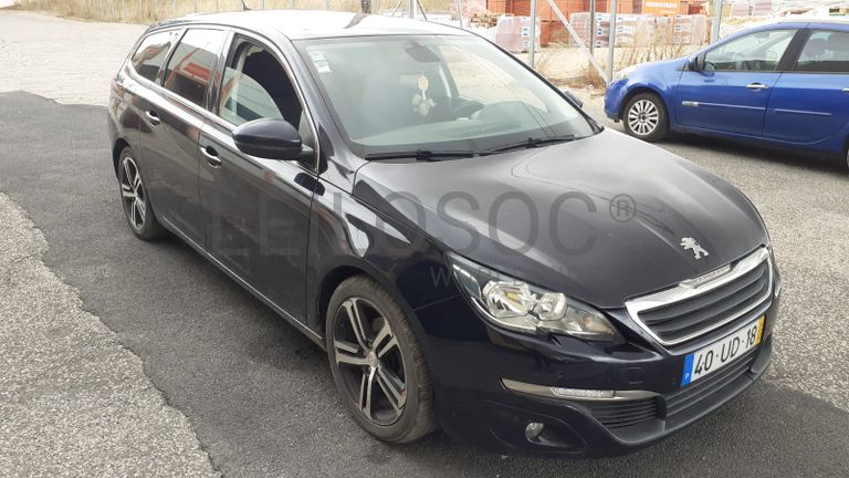 Peugeot 308 · Ano 2014