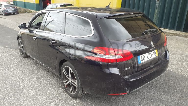 Peugeot 308 · Ano 2014