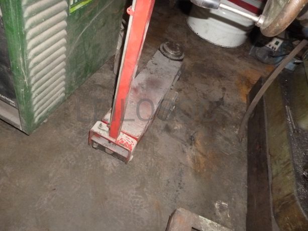 Equipamentos · Reparação e manutenção de máquinas e equipamentos