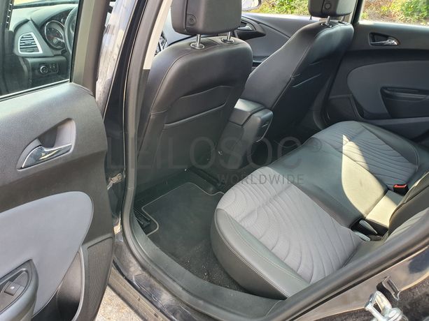 Opel Astra · Ano 2015