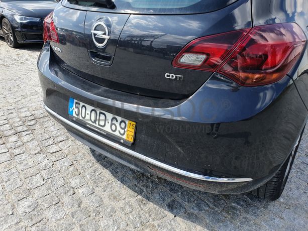Opel Astra · Ano 2015