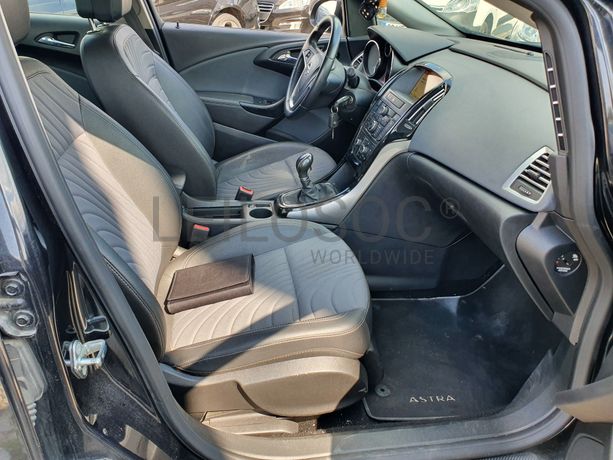 Opel Astra · Ano 2015