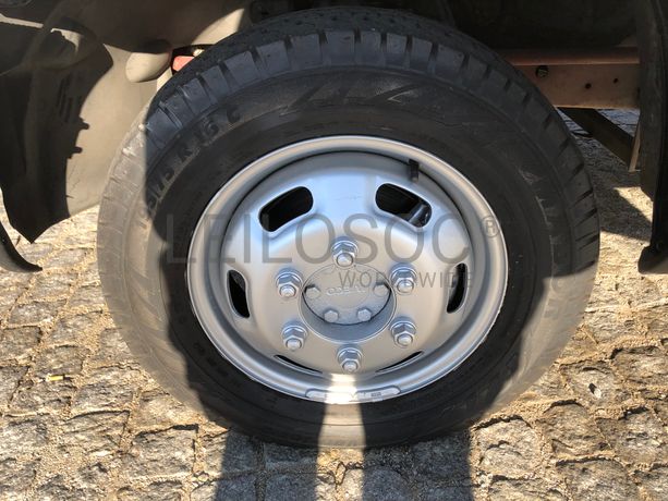 Iveco 35 C 13 · Ano 2003