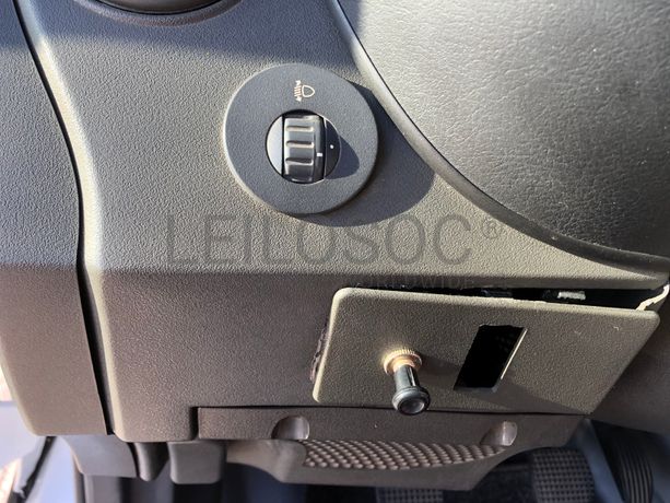 Iveco 35 C 13 · Ano 2003