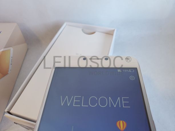 Telemóvel Asus Zenfone 4 Max