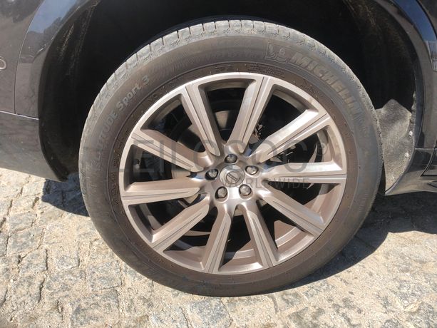 Volvo XC90 · Ano 2017
