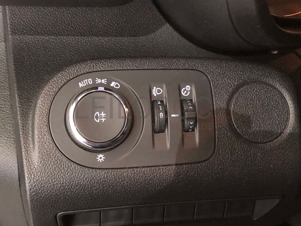 Opel Combo · Ano 2019