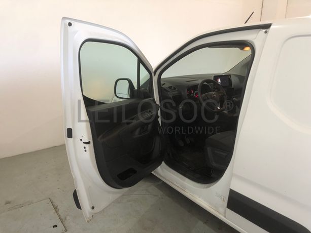 Opel Combo · Ano 2019