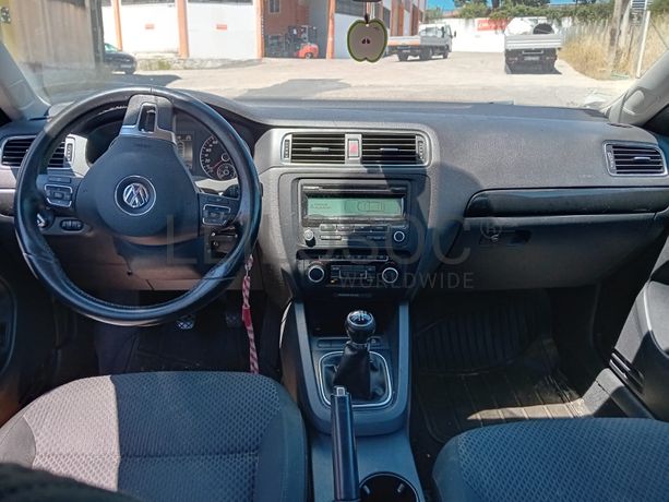 Volkswagen Jetta TDI · Ano 2011