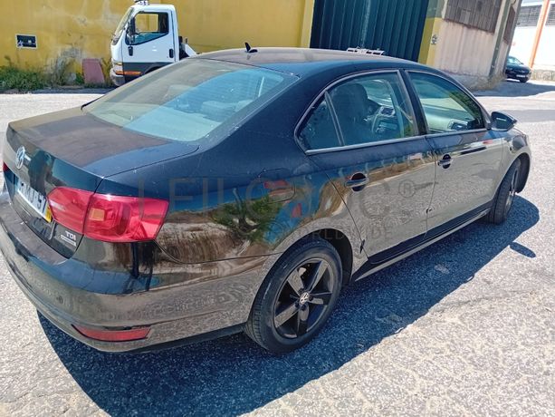 Volkswagen Jetta TDI · Ano 2011