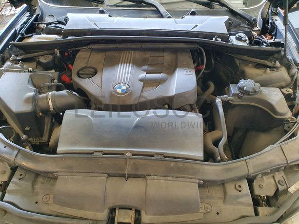 BMW 320 D · Ano 2011