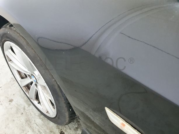 BMW 320 D · Ano 2011