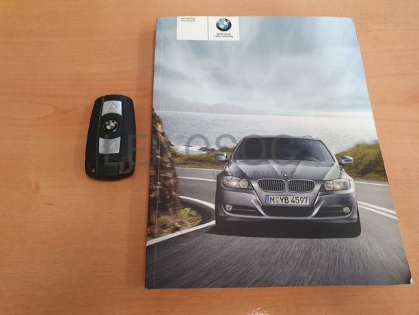 BMW 320 D · Ano 2011