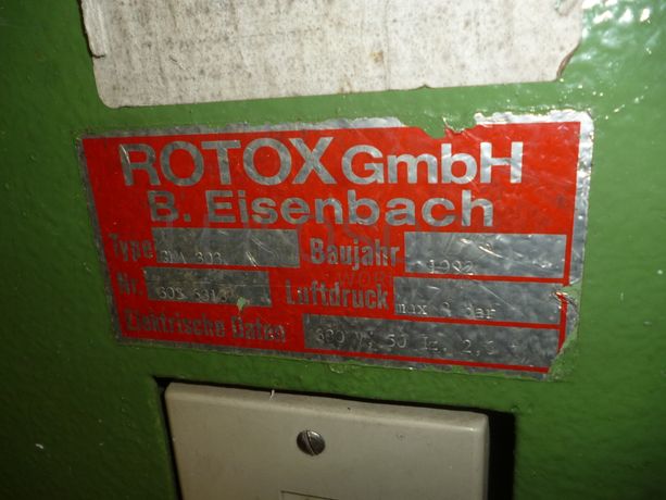 Máquina de corte + Serra de corte