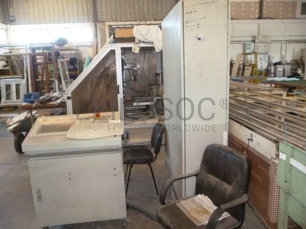 Centro de corte/soldadura