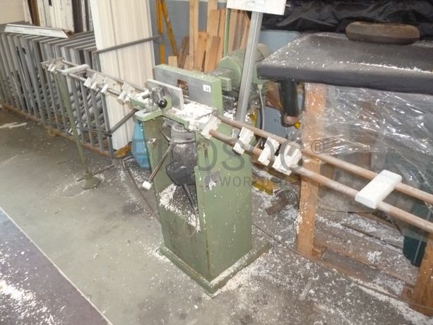 Tupia + Máquina de furar + Máquina de aparafusar + Máquina de abrir rasgos