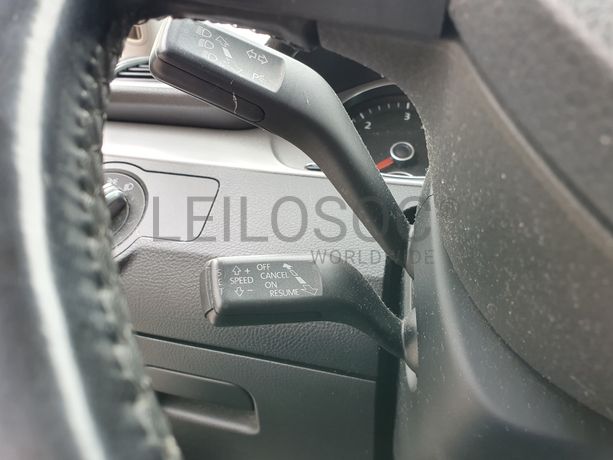 Volkswagen Passat · Ano 2014