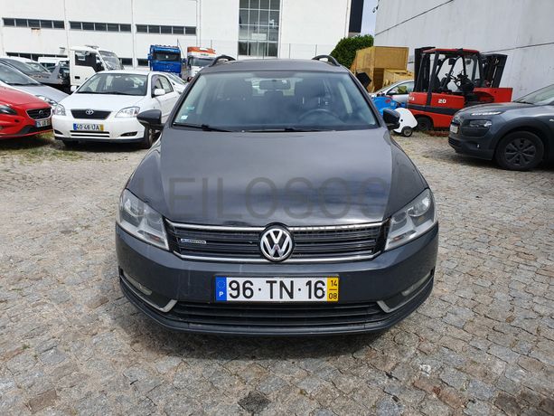 Volkswagen Passat · Ano 2014