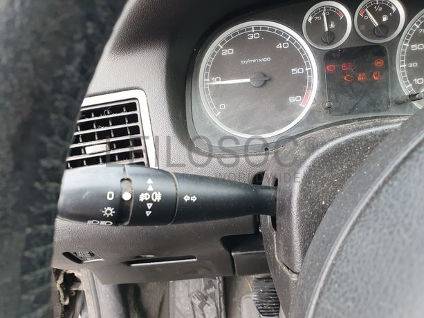 Peugeot 307 · Ano 2003