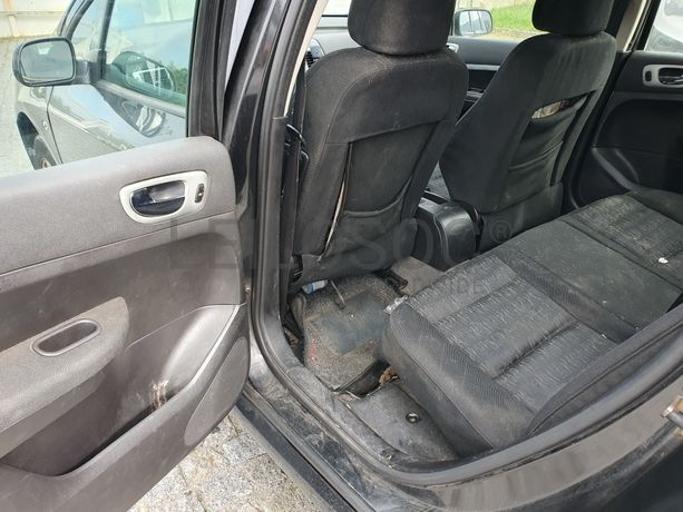 Peugeot 307 · Ano 2003