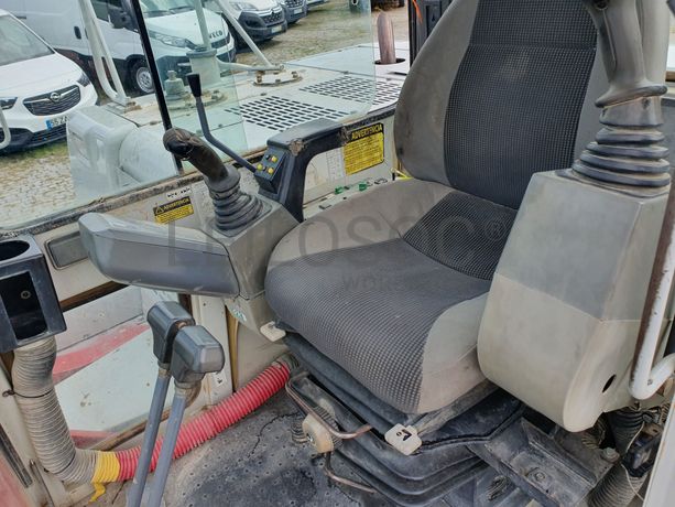 Giratória Takeuchi · Ano 2006