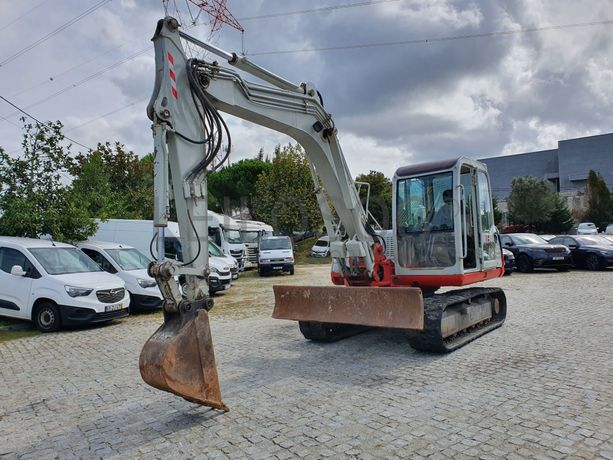 Giratória Takeuchi · Ano 2006