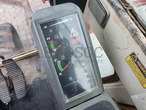 Giratória Takeuchi · Ano 2006