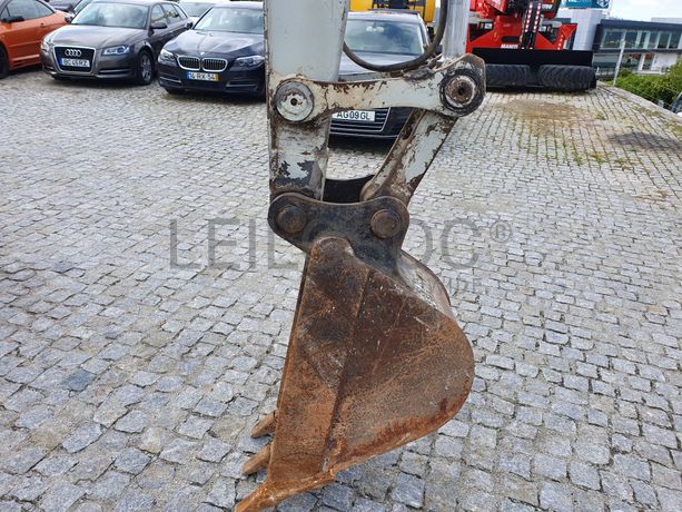 Giratória Takeuchi · Ano 2006