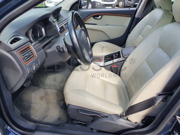 Volvo XC70 · Ano 2014