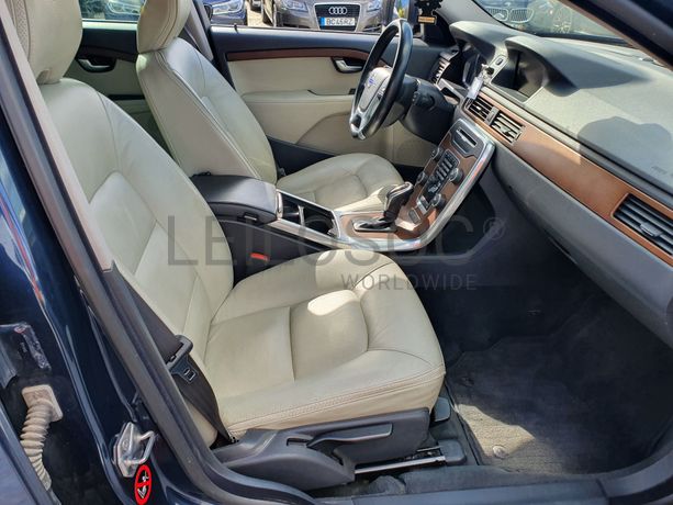 Volvo XC70 · Ano 2014