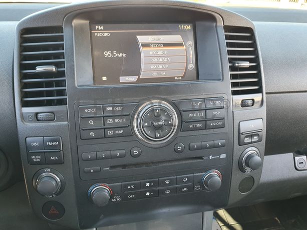 LEILÃO SUSPENSO · Nissan Navarra 3000 V6 · Ano 2011