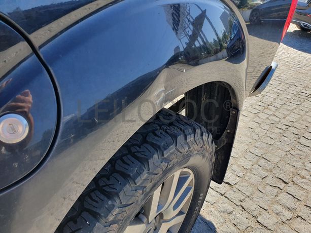 LEILÃO SUSPENSO · Nissan Navarra 3000 V6 · Ano 2011